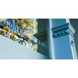 Huber Versicherungsmakler, Daniel Kirner Logo